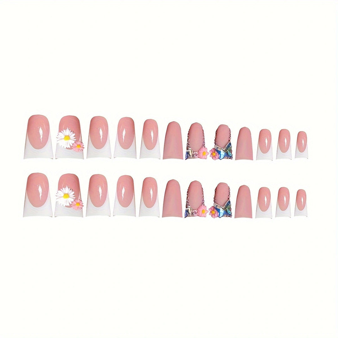 Blumeninspiriertes Press-On Nagelkunst Set Karnz