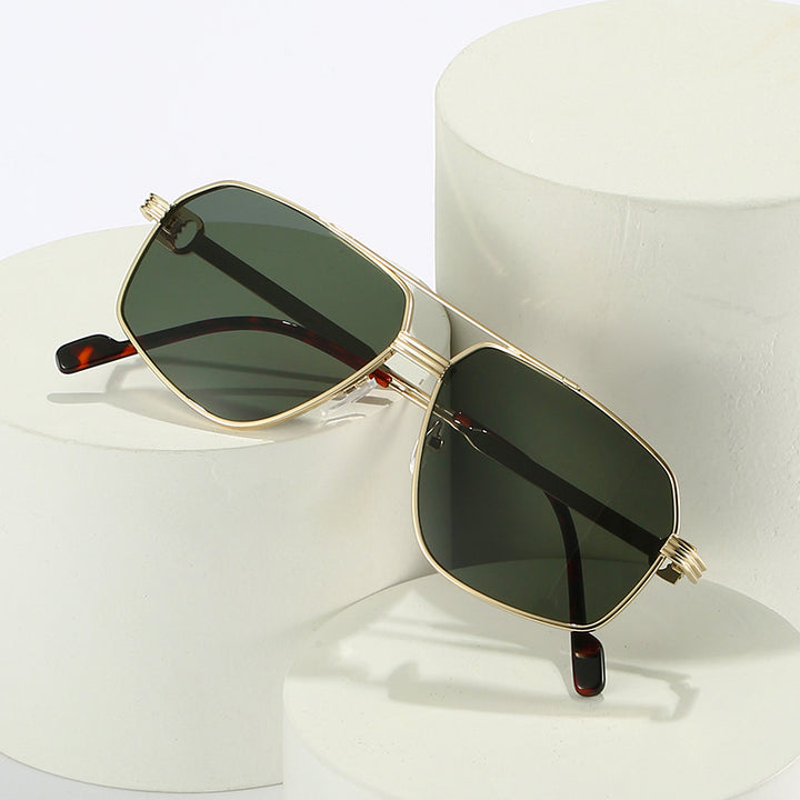 Stylische Rechteckige Brille Karnz