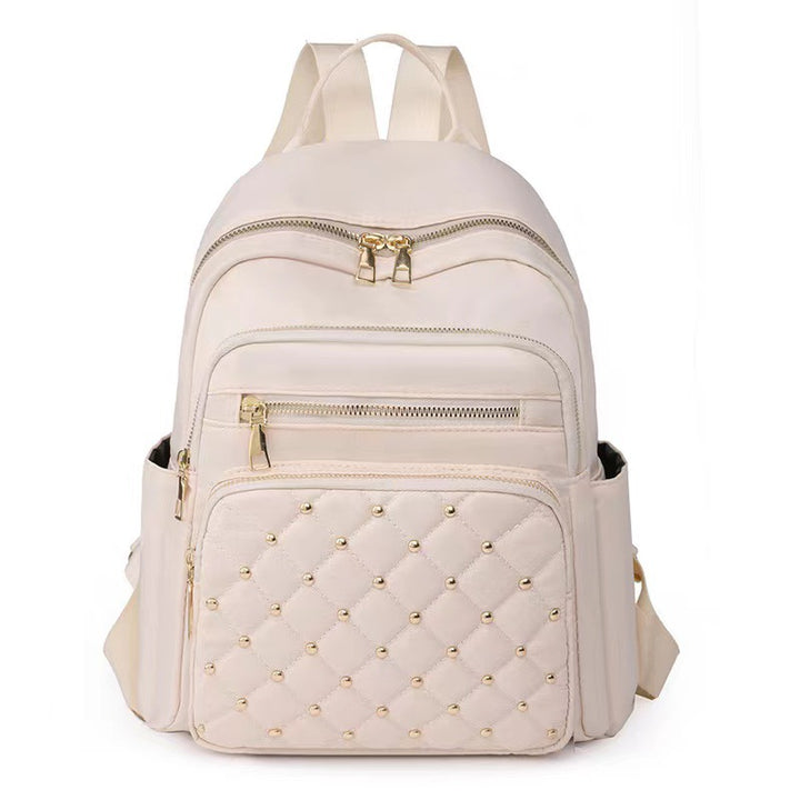 Quilted Rucksack mit dekorativen Nieten Karnz
