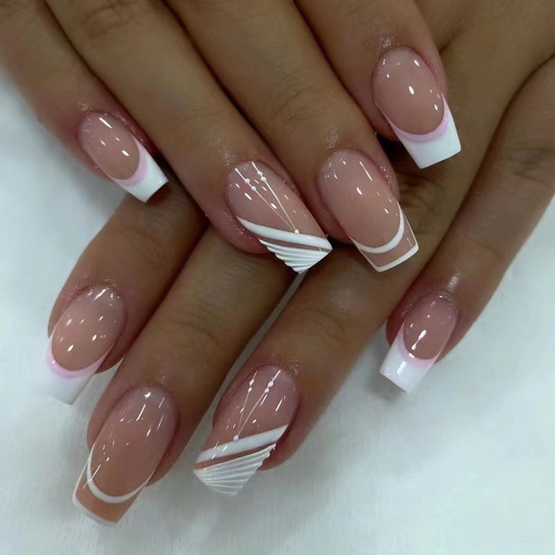Elegantes französisches Spitzen-Acrylnageldesign Karnz
