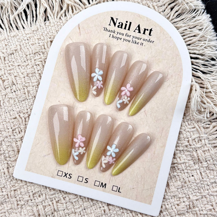 Glänzendes Blumen-Design Press-On Nagelset