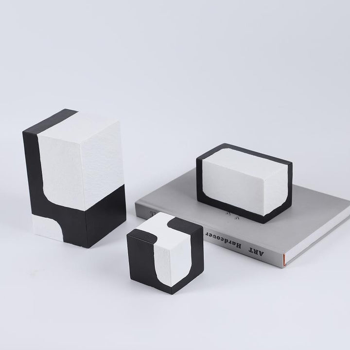 Moderne abstrakte minimalistische dekorative Blockskulptur