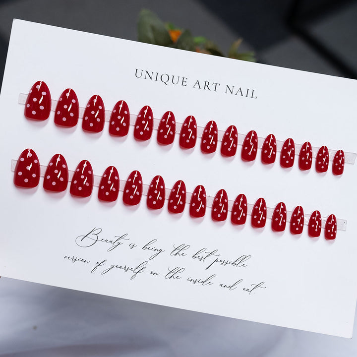 Künstlerisches Stiletto Press-On-Nagelset