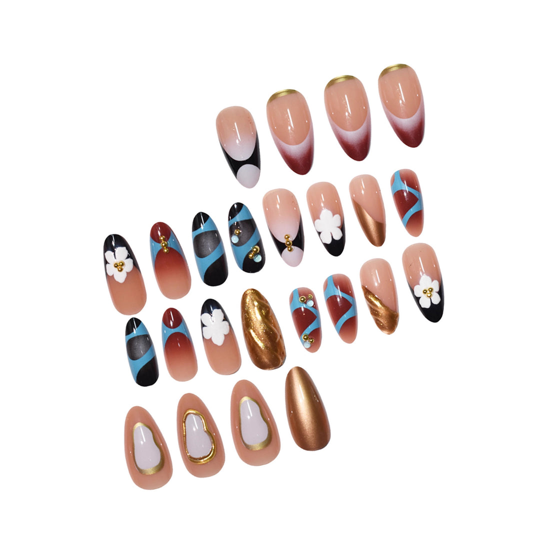 Künstlerisches 3D Blumen Nageldesign Karnz