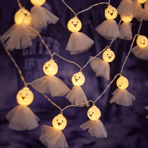 Verspielte LED-Grusel-Lichterkette Karnz