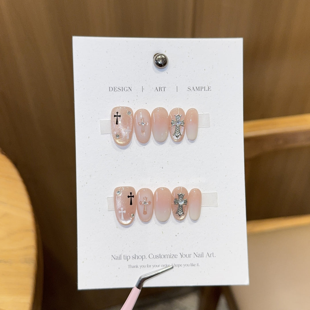 Künstliche Nagelspitzen mit Kreuzdesign Karnz