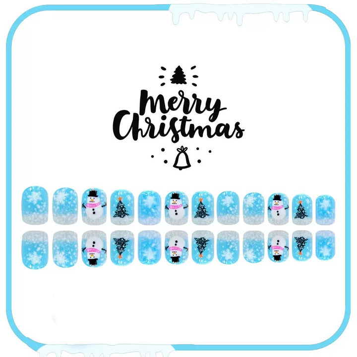 Kunstnagelset mit winterlichen Motiven und festlichen Akzenten Karnz
