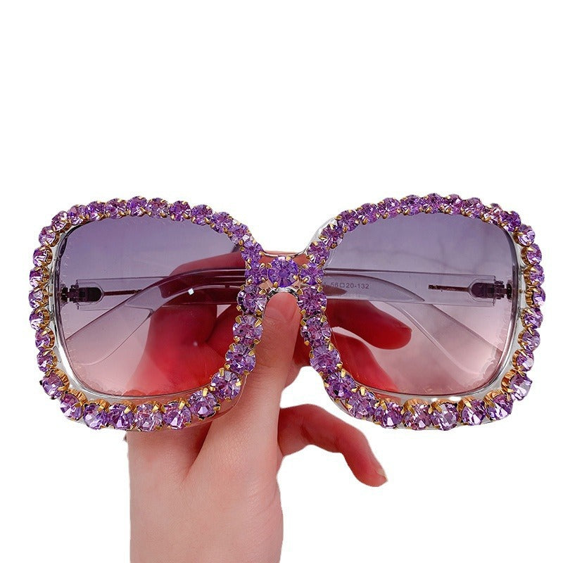 Glamouröse mit Strass besetzte Oversized-Sonnenbrille Karnz