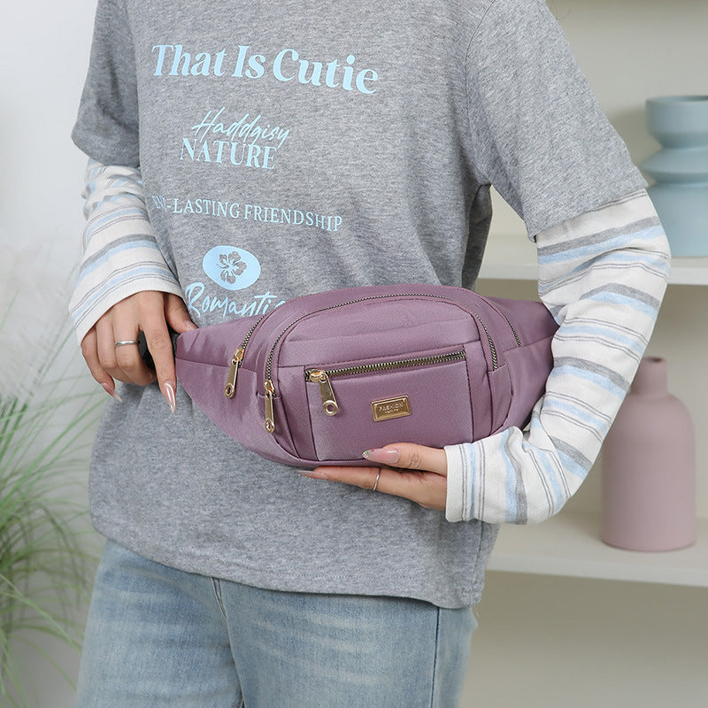 Modische Bauchtasche