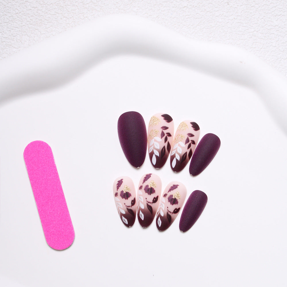 Elegante florale Press-On-Nagelset Karnz