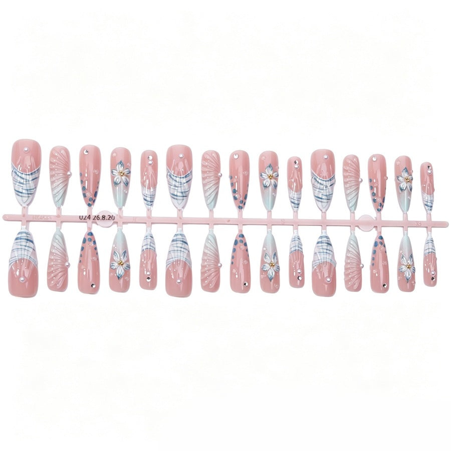 Kreatives Kunstnagelset Karnz