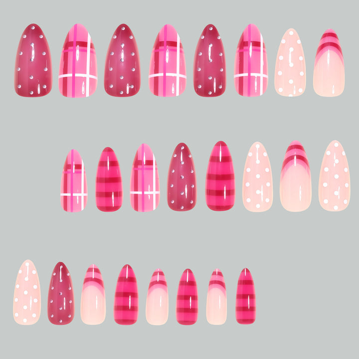 Künstlerisches Glänzendes Stiletto Press-On Nail Set Karnz