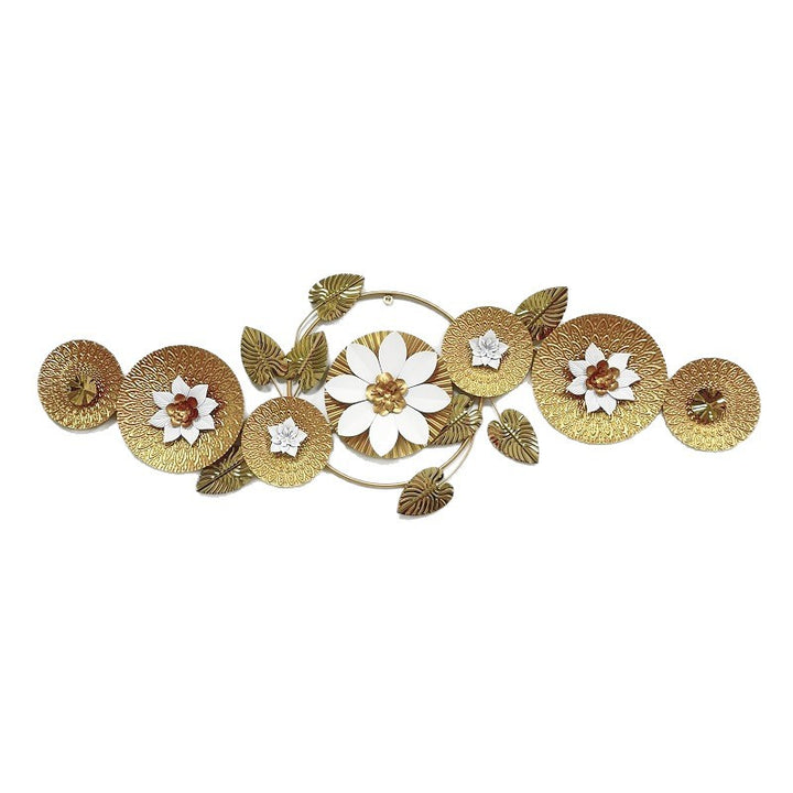 Elegante florale Metall Wand Skulptur Karnz