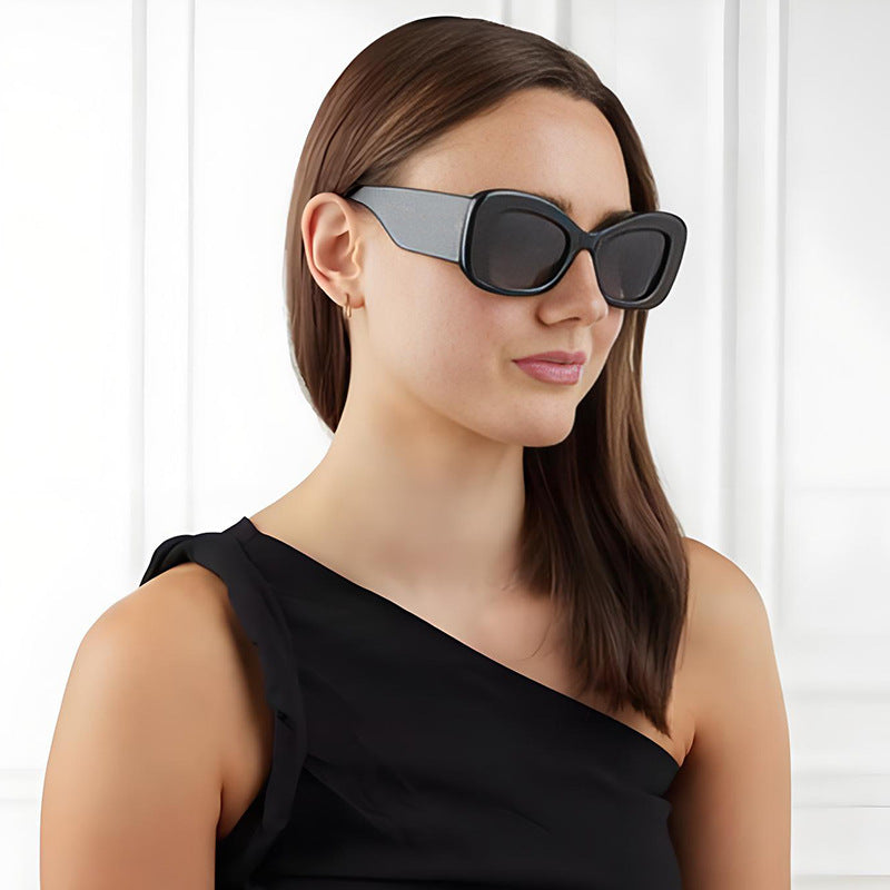 Damen Modische oversized Sonnenbrille im modernen Design Karnz