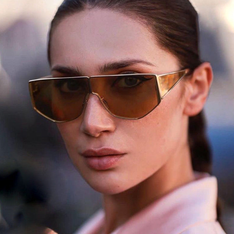 Damen trendige oversized Sonnenbrille mit markantem geometrischen Design Karnz