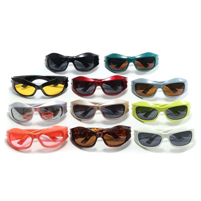 Damen Retro-Sonnenbrille im trendigen Schilddesign Karnz