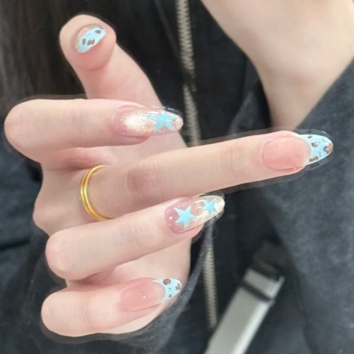 Themen Press-On Nail Set mit Stern- und Tierdruck Karnz