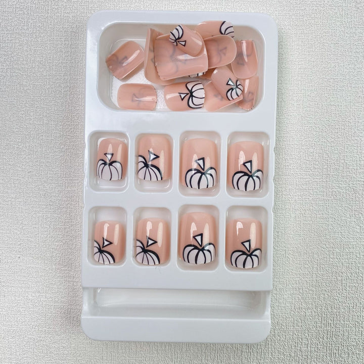 Künstlerisches Halloween-Themen Press-On Nagelset Karnz
