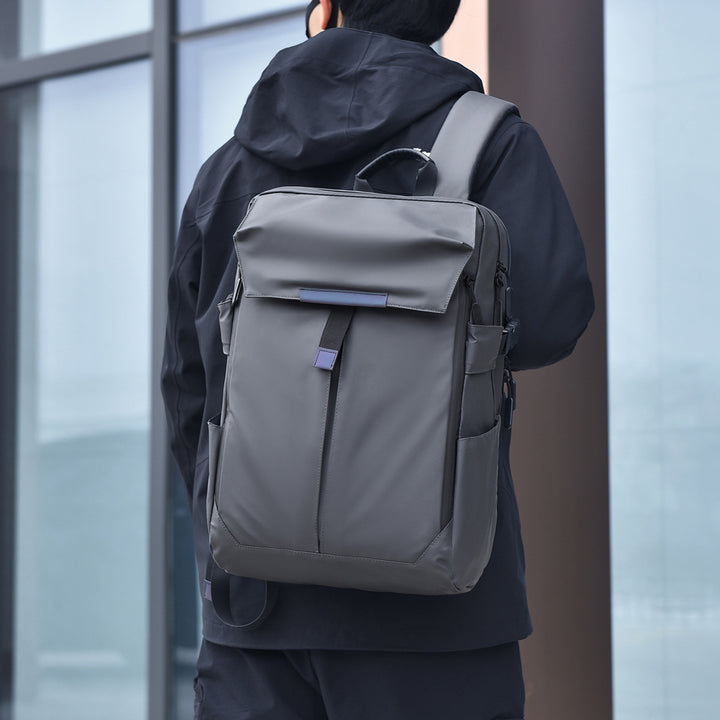 Sleek Urban Funktionaler Rucksack Karnz