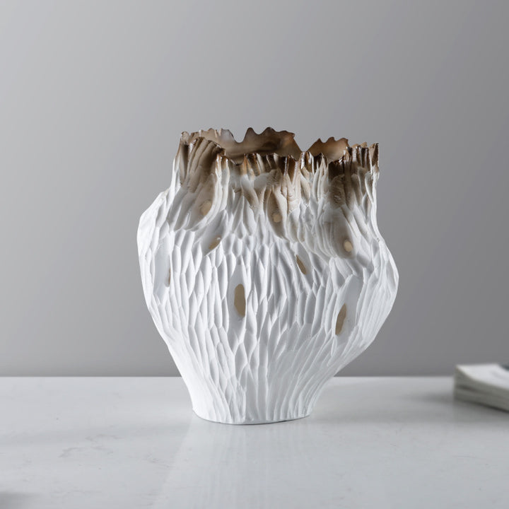 Texturiertes Keramikkissen-Vase