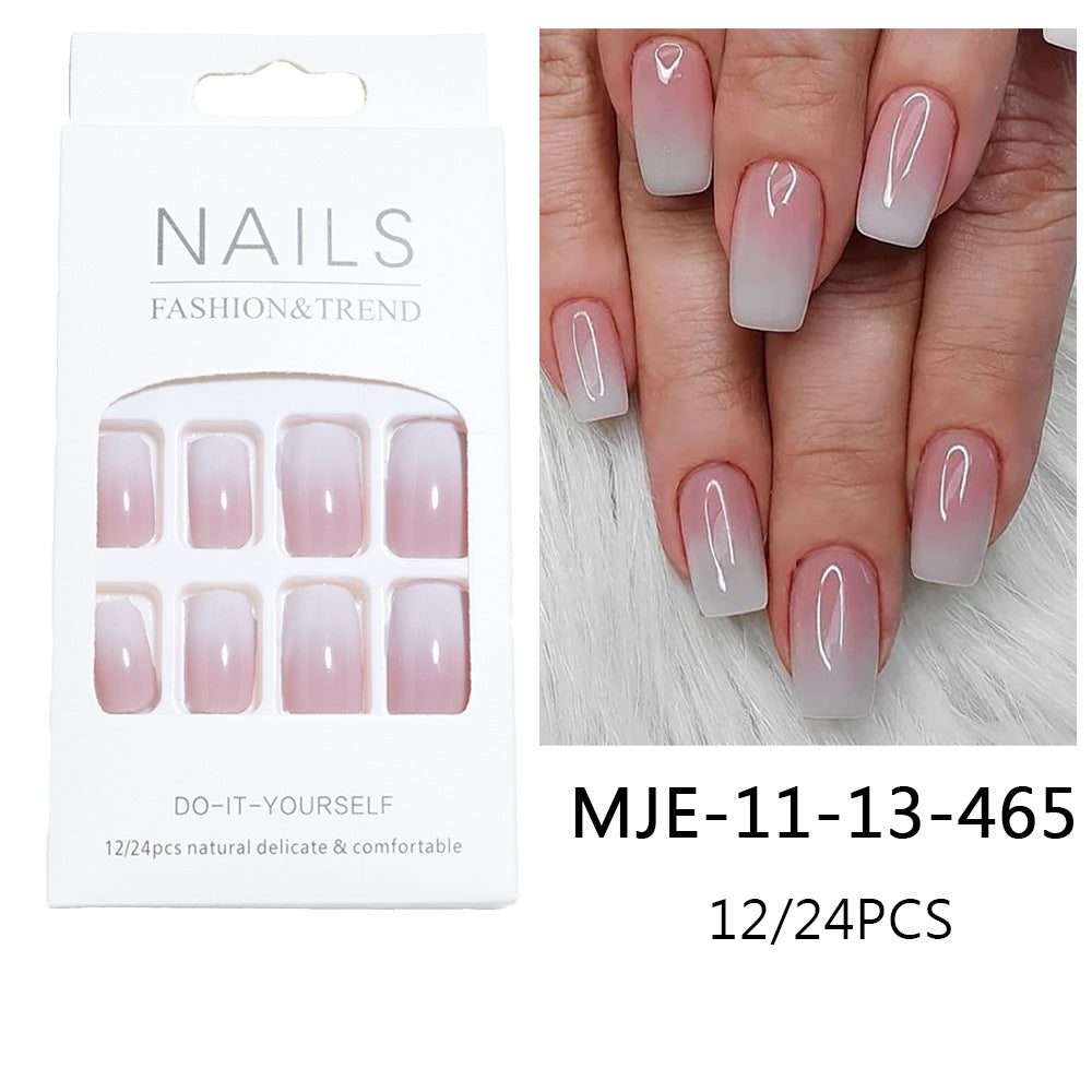 Künstliches Nagelset Karnz