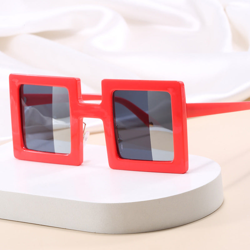Damen modische quadratische Sonnenbrille mit einzigartigem, klarem Design Karnz