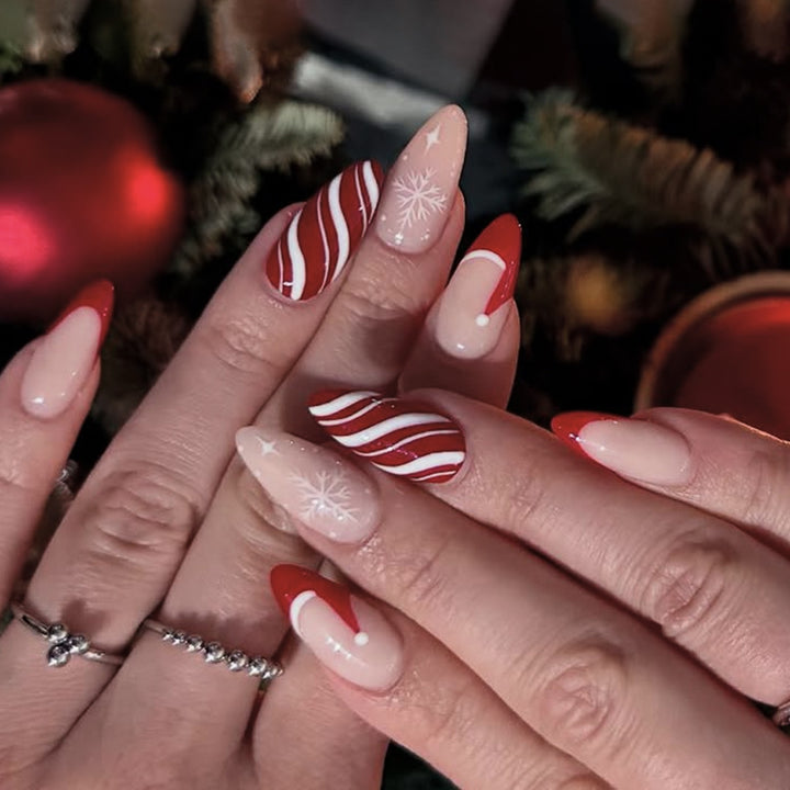 Festliche Nagelkunst Karnz