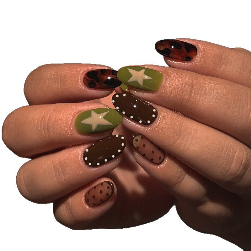 Künstlerische dekorative Nail Art Verbesserungen Karnz