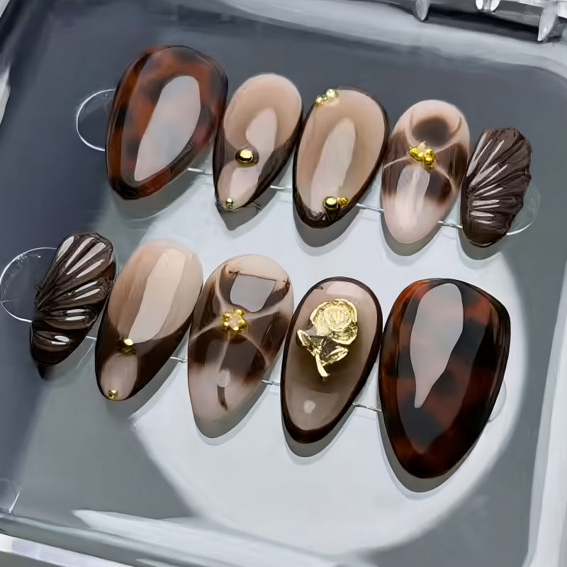 Künstlerische Aufklebenägel-Kollektion