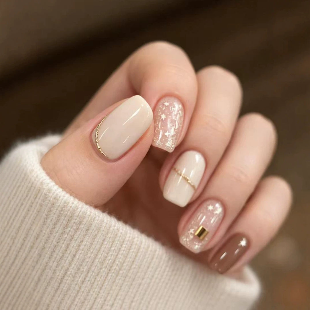 Dekoratives Press-On Nagelkunst Set