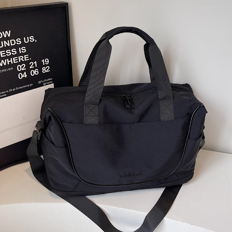 Geräumige Reisetasche für das Fitnessstudio
