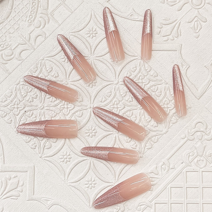 Acryl-Nagelspitzen Karnz