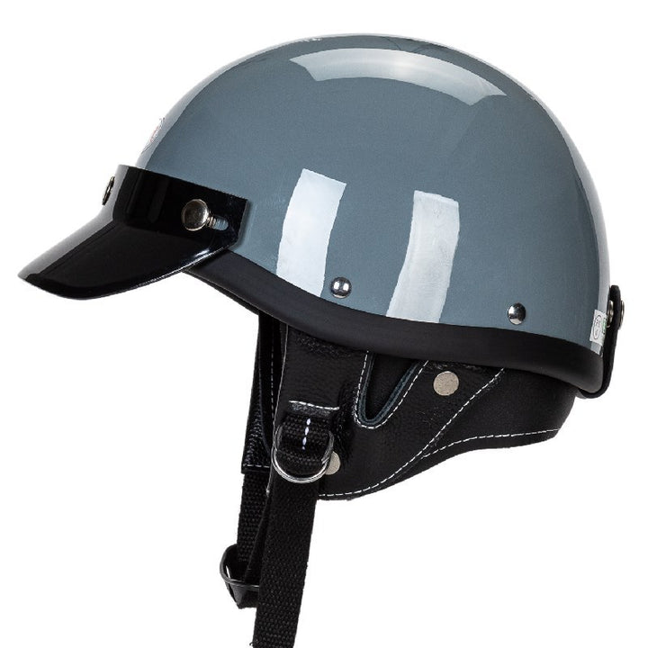Klassischer Motorrad-Halbschalenhelm mit Visier Karnz