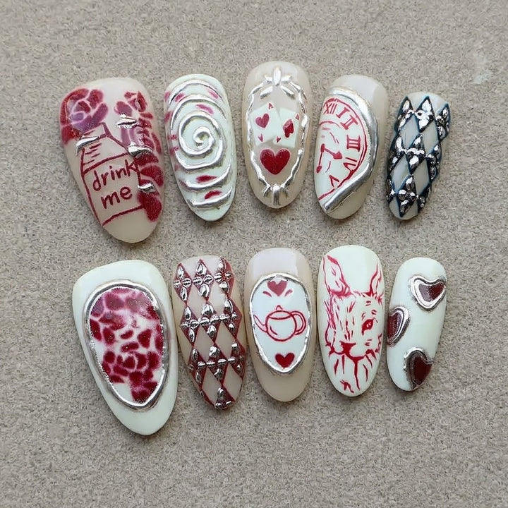 Dekoratives Press-On Nagelkunst Set