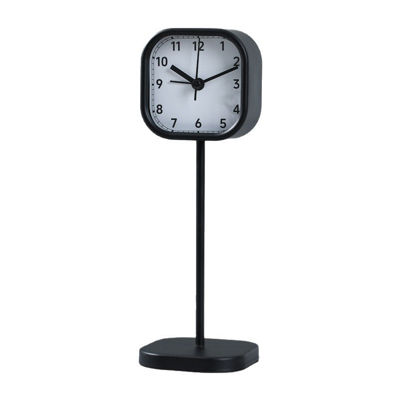 Minimalistische Tischuhr Karnz