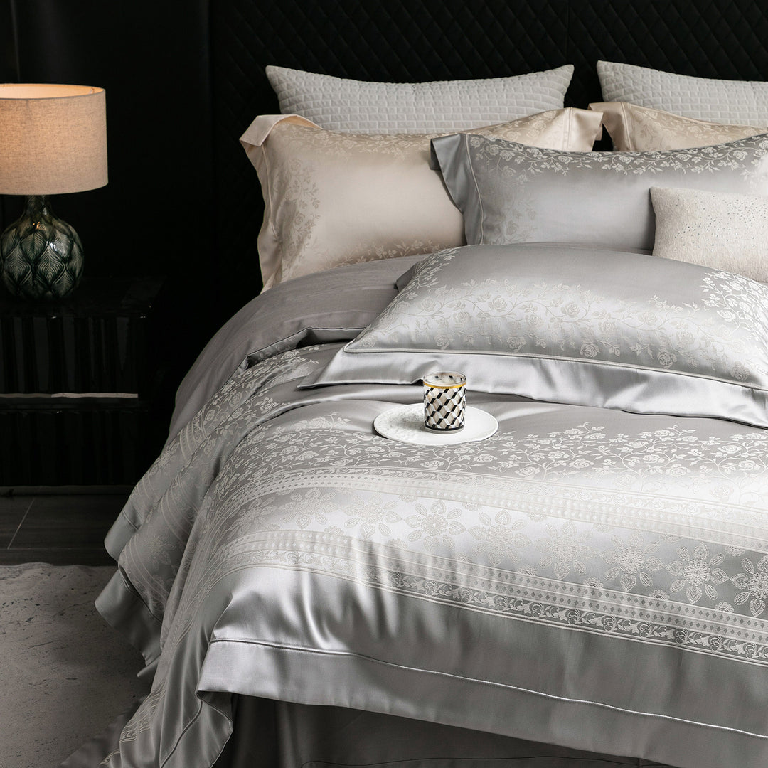 Seiden-Feel Jacquard Satin Bettbezug Set mit geprägt floralem Rand