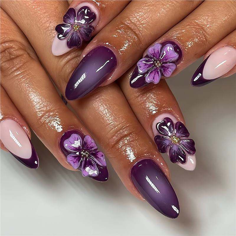 Künstlerisches Florales Design Press-On Nagelset Karnz