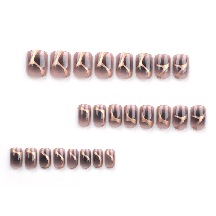 Künstliche Nagelkunst mit elegantem Metallic-Design und Glitzerakzenten Karnz
