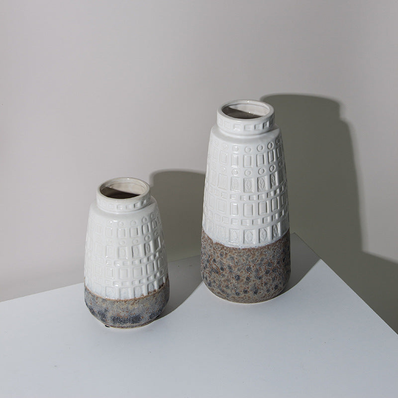Strukturierte Keramische Dekorative Vase