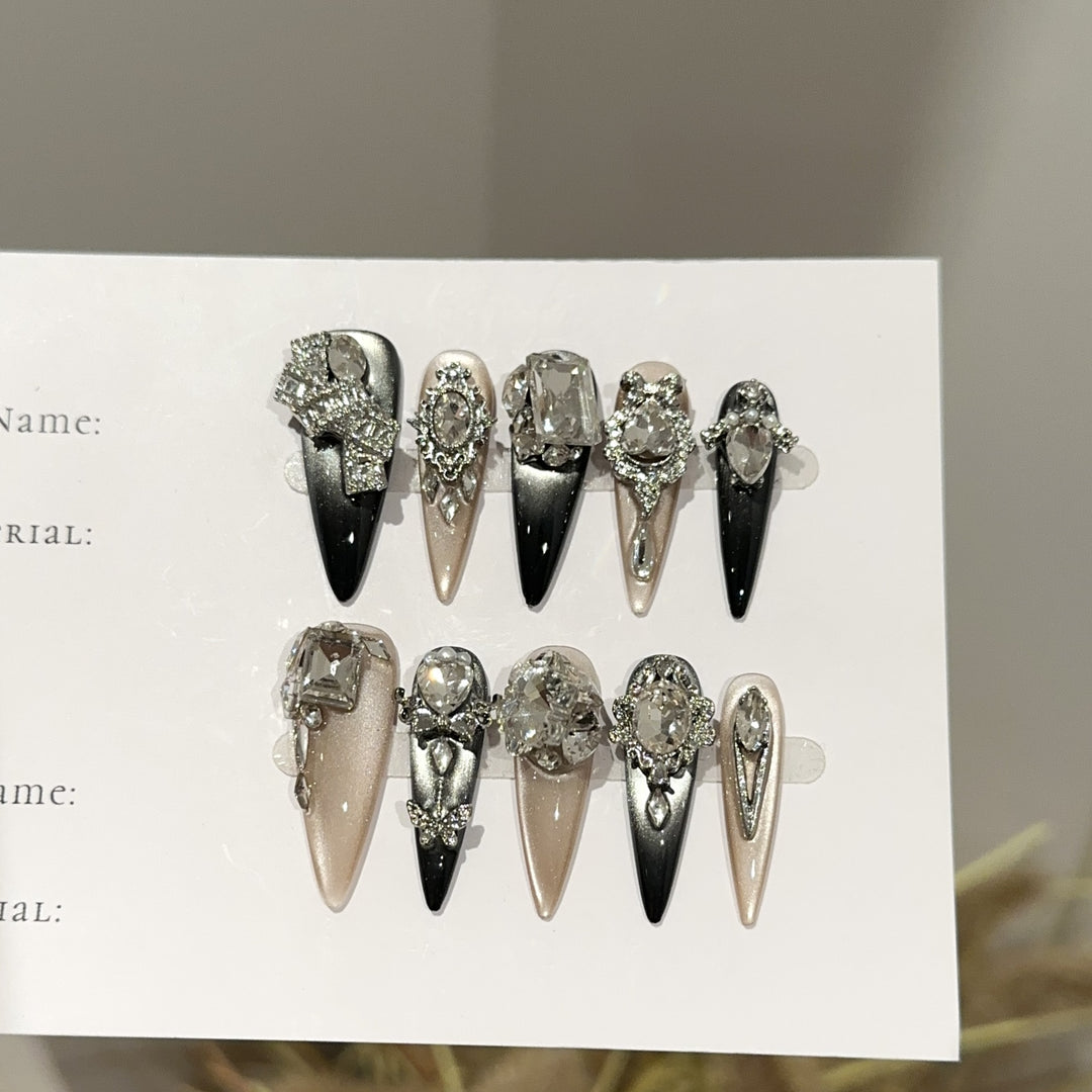 Premium Dekorative Press-On Nagelset