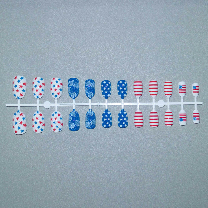 Patriotische Nagelkunst