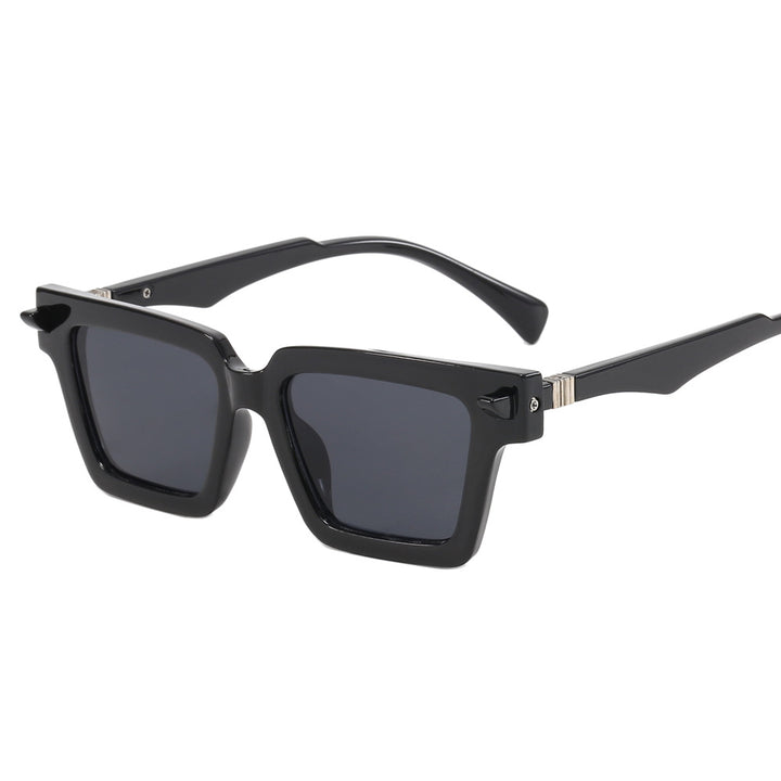 Damen modische Sonnenbrille mit einzigartigen geometrischen Akzenten Karnz