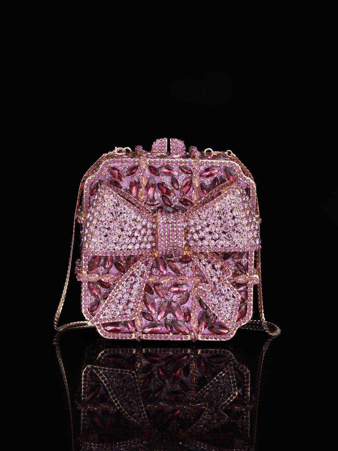 Blumenverzierte Abendhandtasche