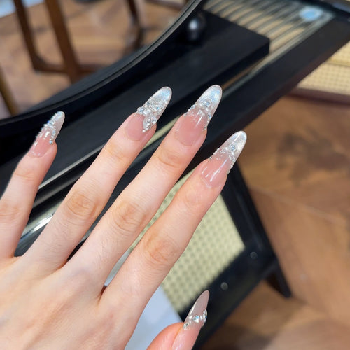 Dekorativer Strass Press-On Nagelset Karnz