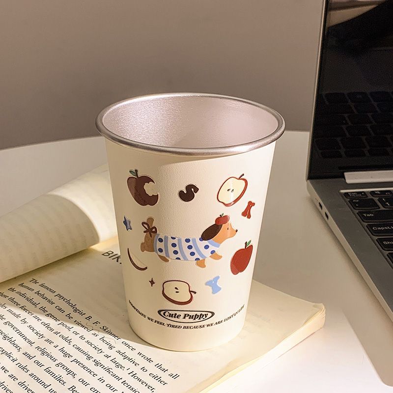 Becher mit Niedlichem Tiermotiv Karnz