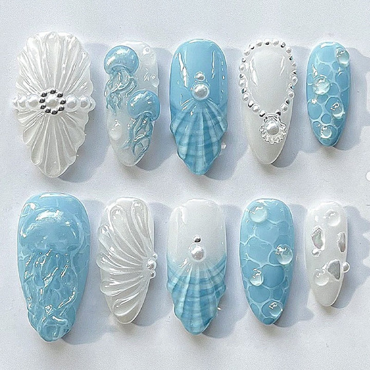 Kunstnagelset mit exquisiten 3D-Elementen und eleganten Designs Karnz