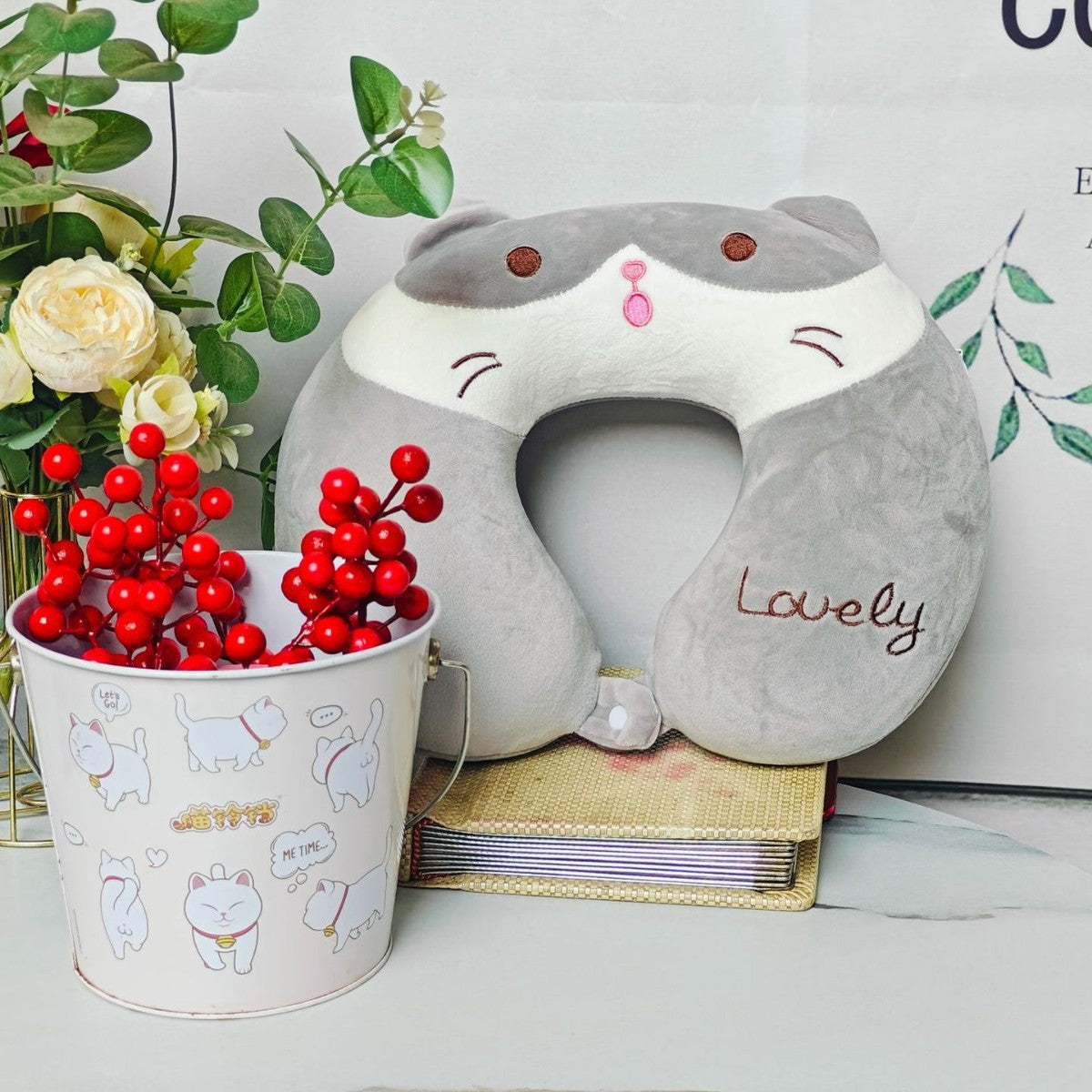 Unisex Nackenstützkissen mit süßem Tierdesign Karnz