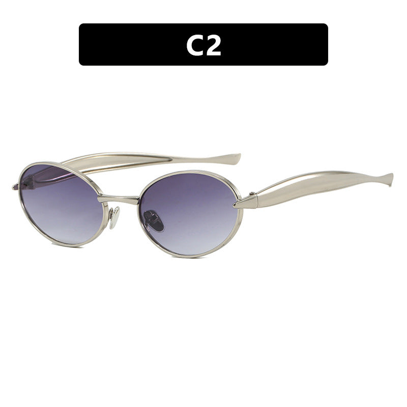 Damen modische Sonnenbrille mit ovalem Rahmen und funkelnden Details Karnz