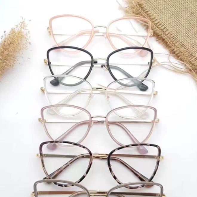 Damen extravagant geformte Brille Karnz