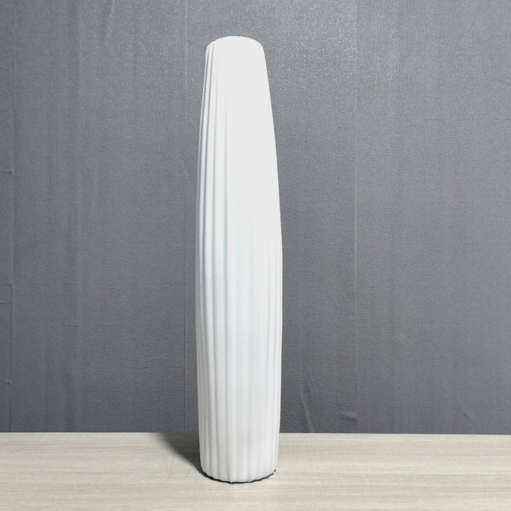 Elegante große dekorative gerippte Vase Karnz